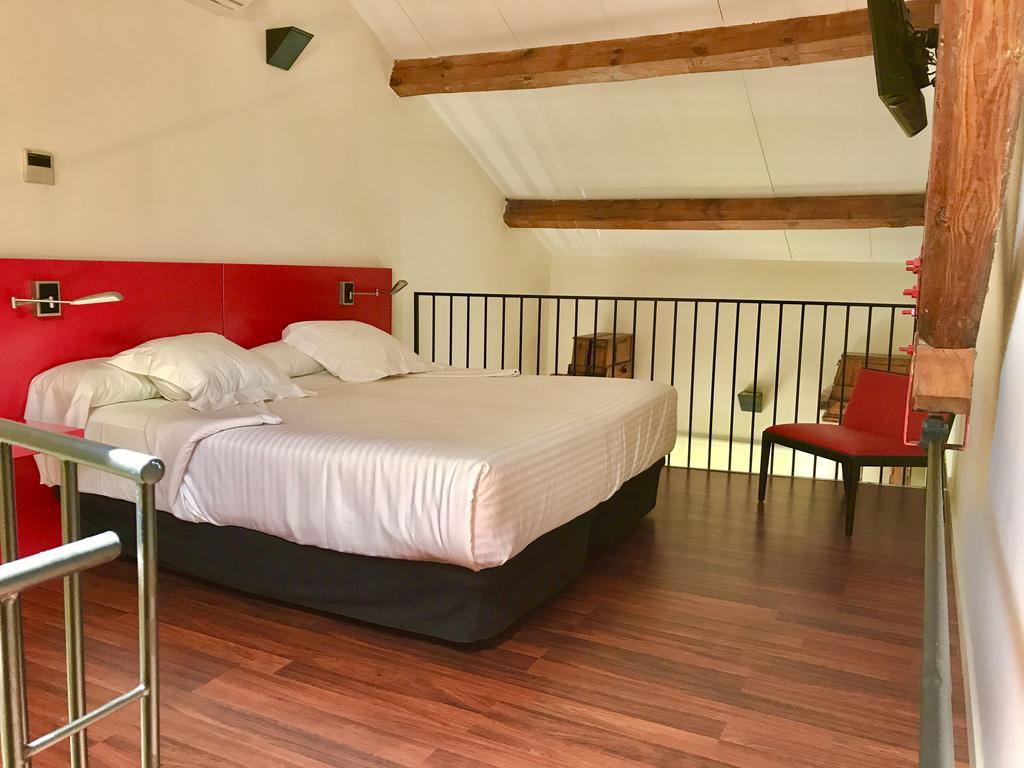 Hotel Tximista Estella Bagian luar foto