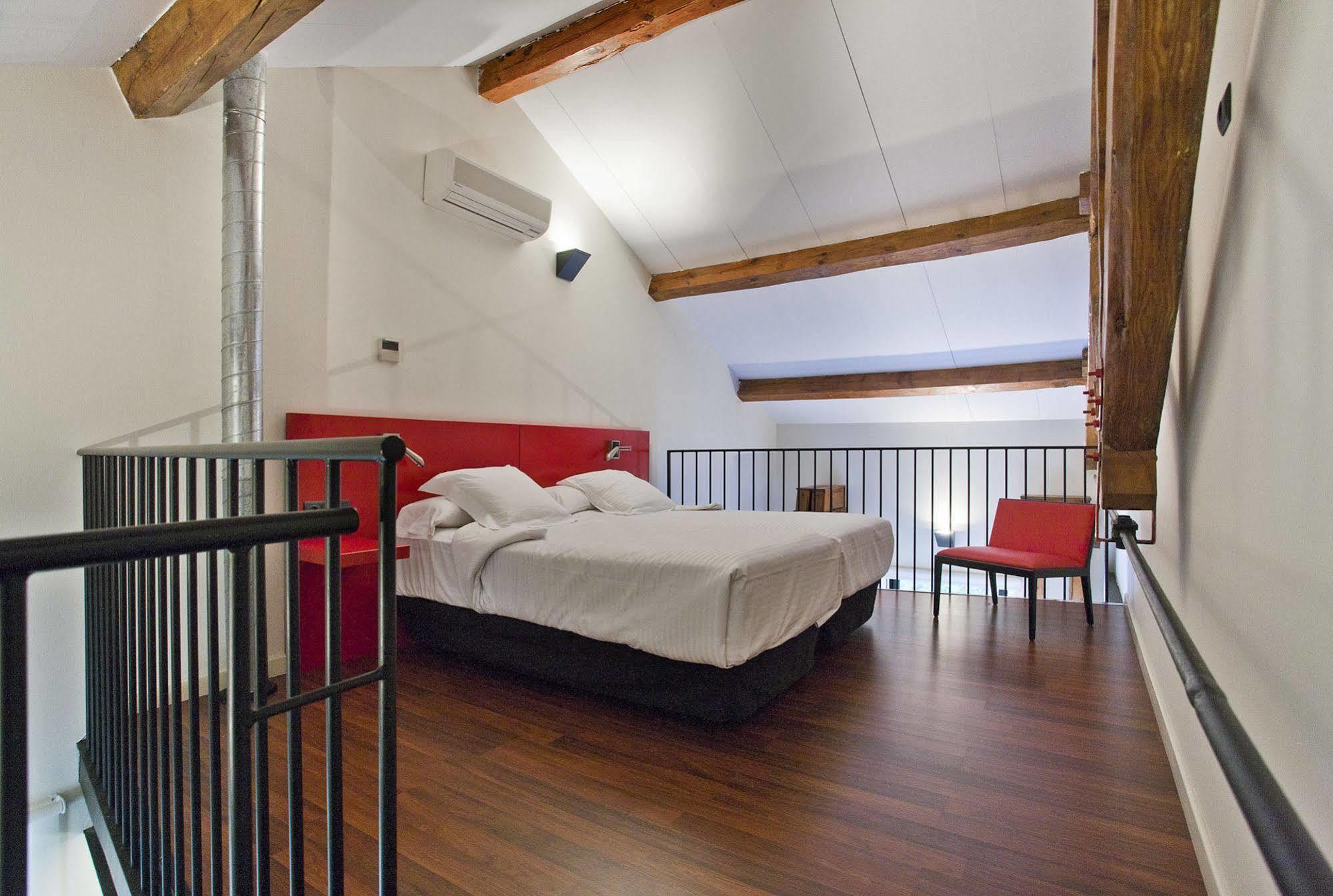 Hotel Tximista Estella Bagian luar foto